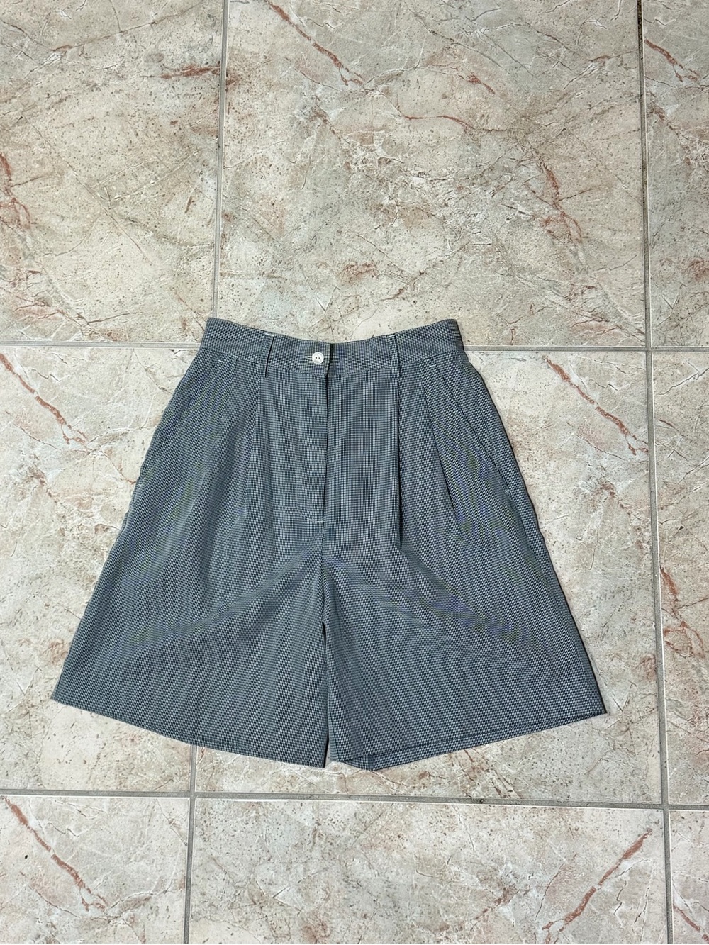 Vintage Izod Club Micro Check Pleated Shorts